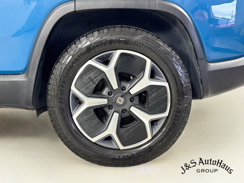 Used 2024 Rivian R1S Adventure Dual AWD/4WD image 41