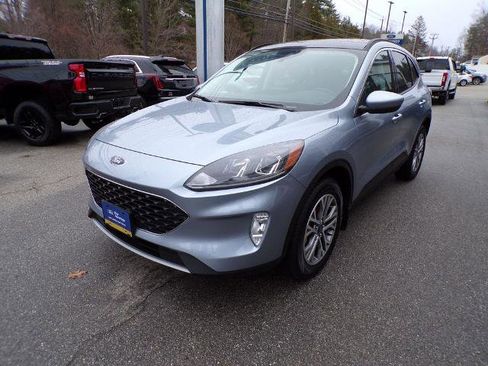 Certified 2022 Ford Escape SEL image 3