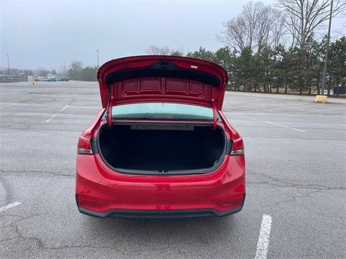 Used 2022 Hyundai Accent Limited image 20