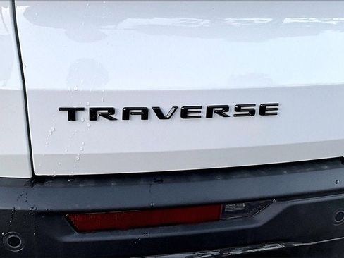 New 2026 Chevrolet Traverse LT w/ Midnight/Sport Edition image 12