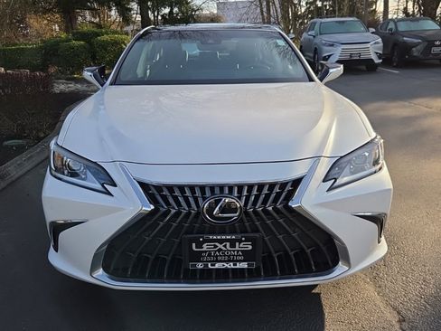 Certified 2024 Lexus ES 350 w/ Premium Package image 9