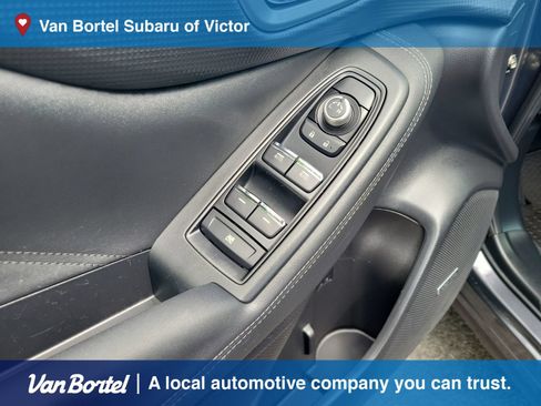 Certified 2023 Subaru Forester Touring AWD/4WD image 14