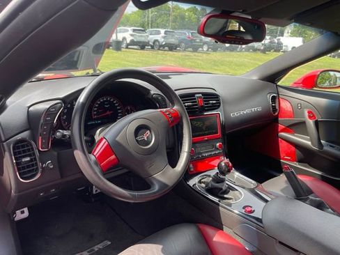 Used 2008 Chevrolet Corvette Z06 w/ Preferred Equipment Group RWD image 10