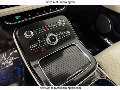 Certified 2021 Lincoln Nautilus Black Label image 30