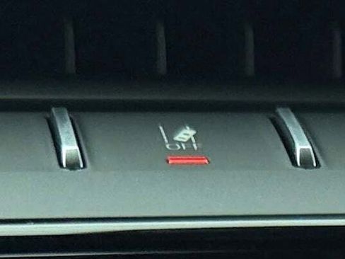 New 2026 Jeep Grand Cherokee Altitude image 40