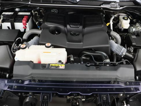 Used 2023 Toyota Tundra Limited image 43