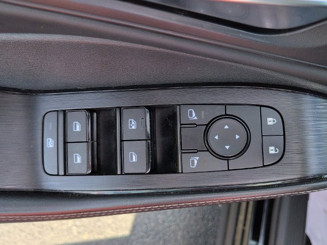 Used 2023 Nissan Rogue SV w/ SV Premium B Package AWD/4WD image 16
