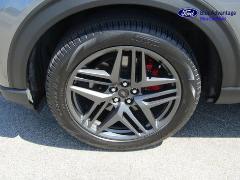 Certified 2025 Ford Explorer ST-Line w/ ST-Line Street Pack AWD/4WD image 7