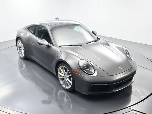 Certified 2020 Porsche 911 Carrera 4S AWD/4WD image 42