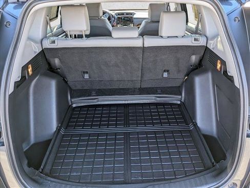 Used 2018 Honda CR-V Touring image 6