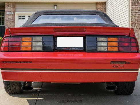 Used 1988 Chevrolet Camaro LT RWD image 16