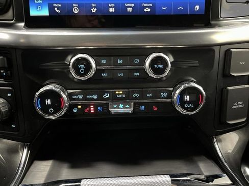 Used 2021 Ford F150 Lariat w/ Equipment Group 502A High image 21