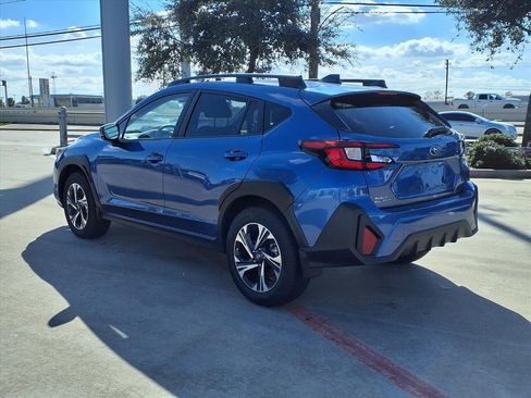 Certified 2025 Subaru Crosstrek 2.0i Premium image 2