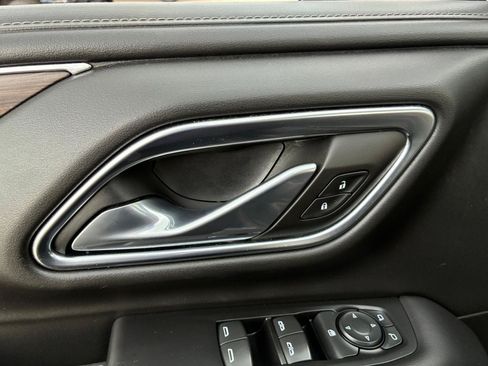Used 2021 Chevrolet Tahoe LS RWD image 9