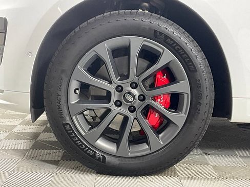 Certified 2024 Land Rover Range Rover Sport Dynamic SE image 29