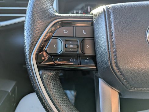 Used 2023 Toyota Tundra Limited image 23