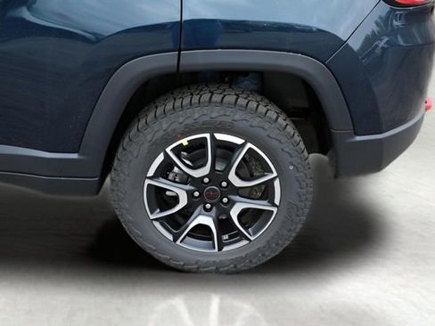 New 2026 Jeep Compass Trailhawk w/ Sun, Sound & Navigation Group image 9