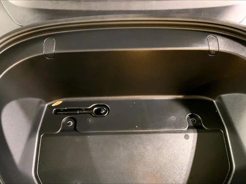 Used 2019 Tesla Model 3 Long Range image 32