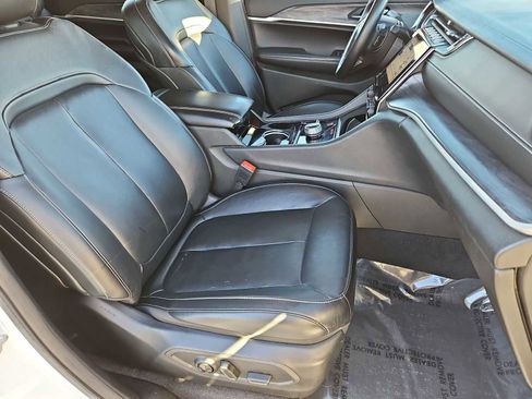 Used 2021 Jeep Grand Cherokee L Limited image 22