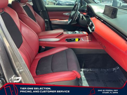 Used 2023 Genesis GV70 2.5T w/ Sport Prestige Package AWD/4WD image 19
