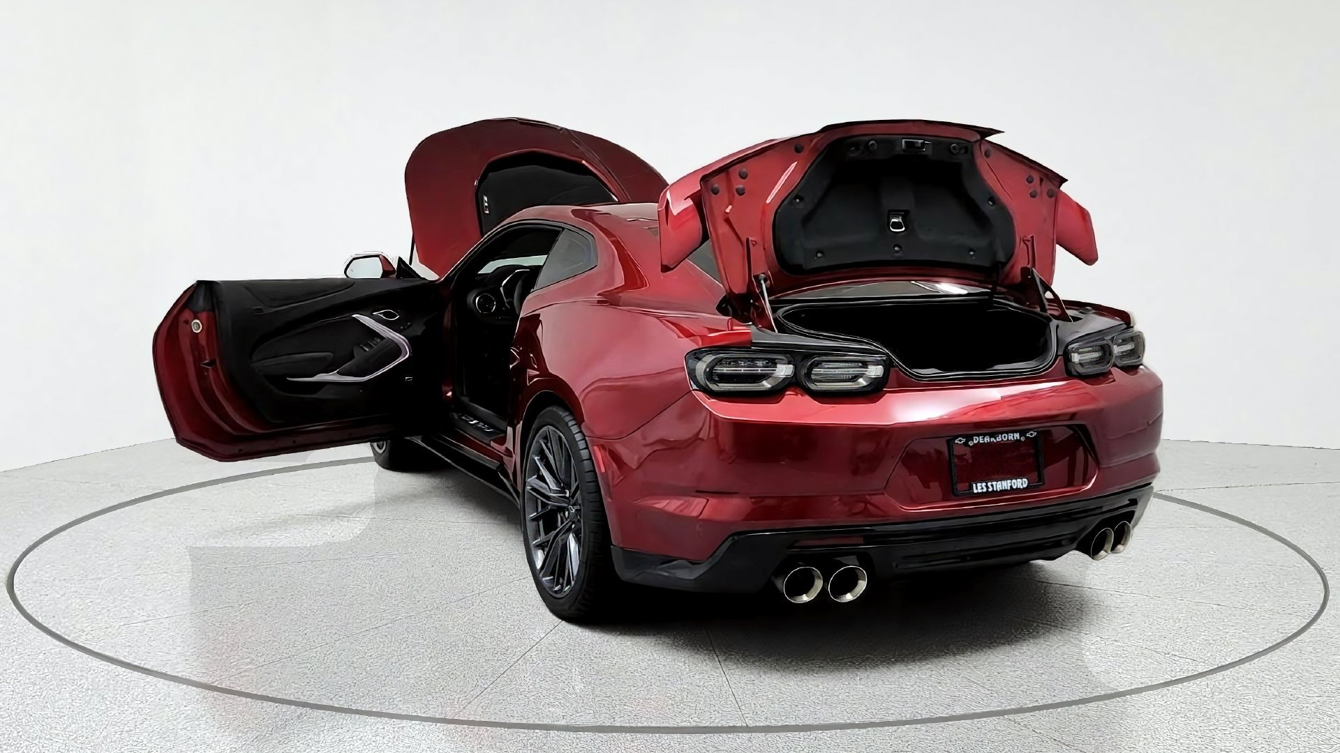 Used 2021 Chevrolet Camaro ZL1 RWD image 11