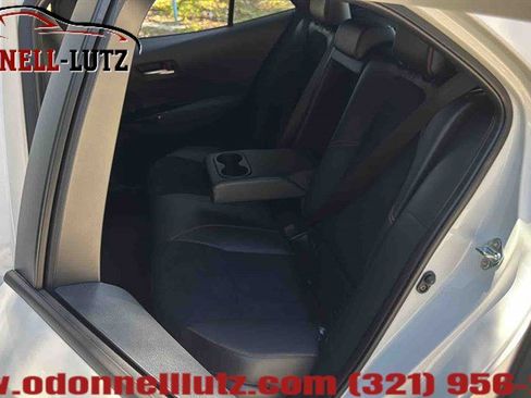 Used 2026 Toyota Corolla SE FWD image 12