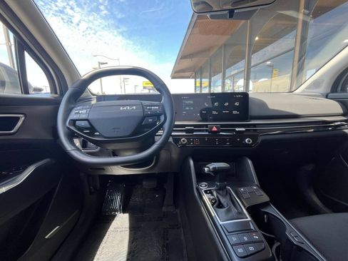 Used 2026 Kia Sportage LX AWD/4WD image 34