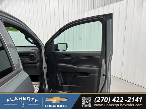 Used 2023 Chevrolet Colorado W/T image 14