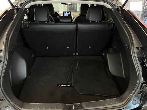 Used 2023 Mitsubishi Eclipse Cross SE image 27