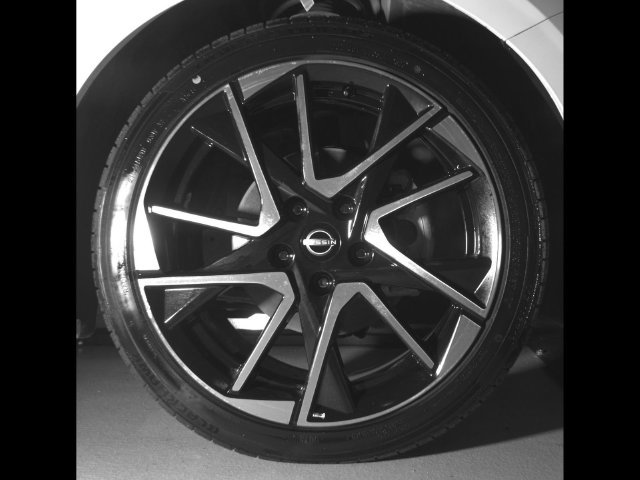 Used 2025 Nissan Sentra SR FWD image 12