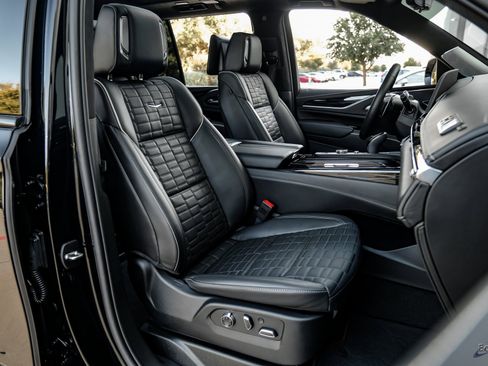 Used 2023 Cadillac Escalade V image 47