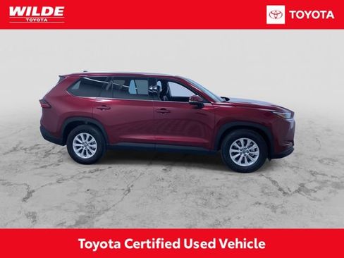 Certified 2025 Toyota Grand Highlander XLE image 2