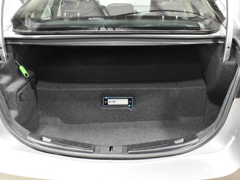 Used 2020 Ford Fusion Energi Titanium image 27