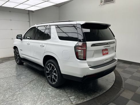 Used 2022 Chevrolet Tahoe RST w/ Luxury Package AWD/4WD image 2