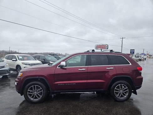 Used 2017 Jeep Grand Cherokee Limited image 4