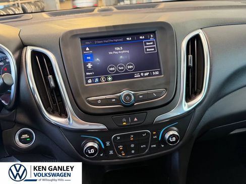 Used 2024 Chevrolet Equinox LT FWD image 12