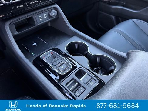 New 2025 Honda Pilot EX-L image 34