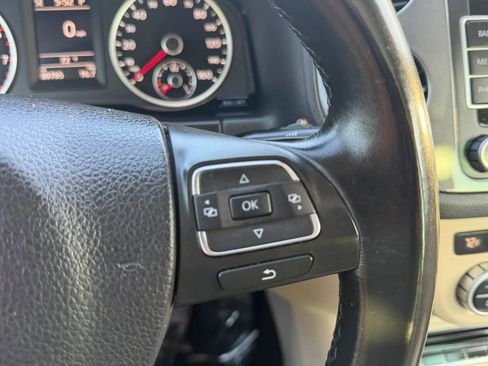 Used 2013 Volkswagen Tiguan S AWD/4WD image 25