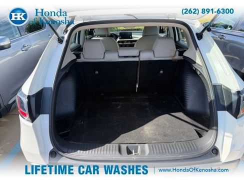 Certified 2025 Honda HR-V LX image 9