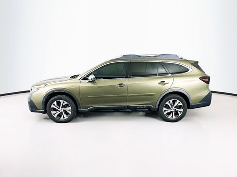 Used 2020 Subaru Outback Touring w/ Tech Package 2 AWD/4WD image 4