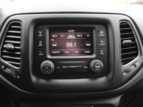 Used 2018 Jeep Compass Sport image 16