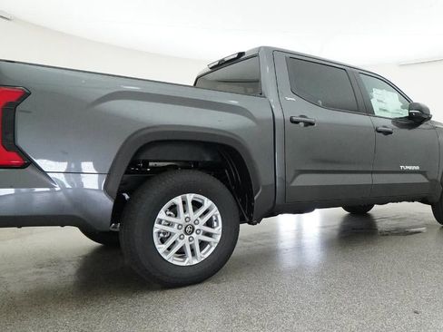 New 2026 Toyota Tundra SR5 AWD/4WD image 25