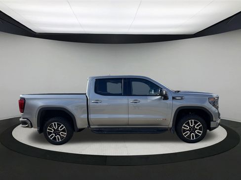 Used 2023 GMC Sierra 1500 AT4 w/ AT4 Premium Package image 3