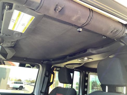 Used 2021 Jeep Wrangler Unlimited Rubicon AWD/4WD image 23