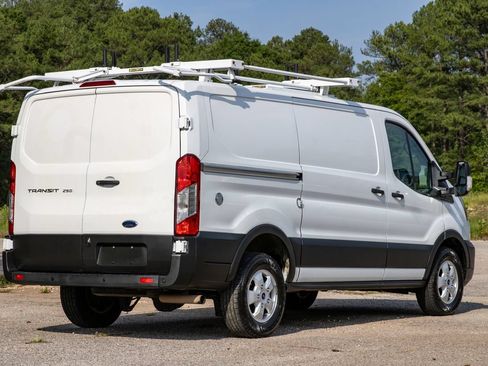Used 2020 Ford Transit 250 Low Roof RWD image 6