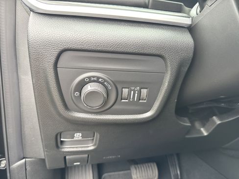 New 2025 Jeep Grand Cherokee L Laredo w/ Trailer Tow Package image 16