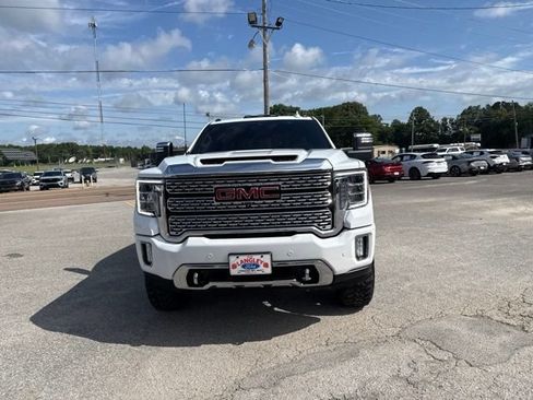 Used 2022 GMC Sierra 2500 Denali w/ Denali Ultimate Package AWD/4WD image 8