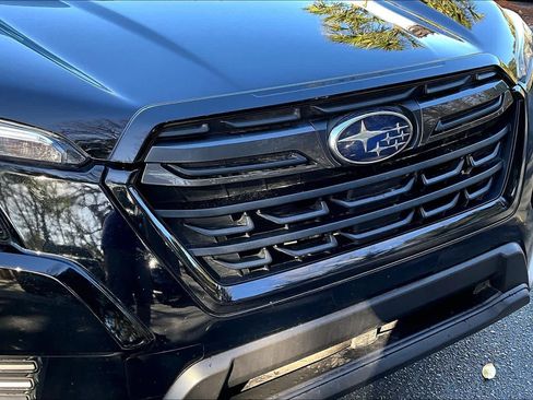 Used 2023 Subaru Forester Limited w/ Popular Package #3 image 30