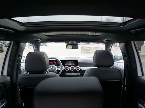 New 2026 Mercedes-Benz GLB 250 GLB 250 image 19