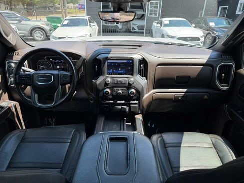 Used 2020 GMC Sierra 1500 Denali w/ Denali Ultimate Package AWD/4WD image 17